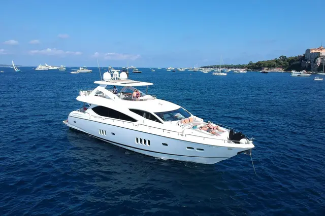 Sunseeker 88 — Ibiza Yachts Hire, Ibiza
